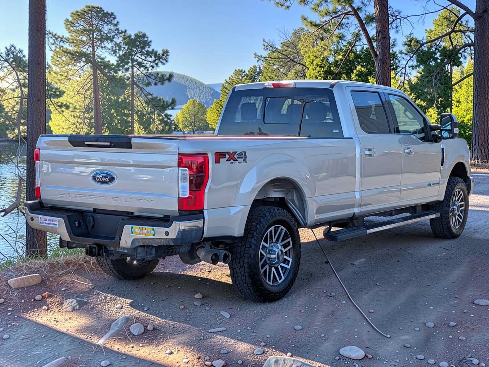Used 2018 Ford F350 Lariat w/ Lariat Ultimate Package AWD/4WD image 5