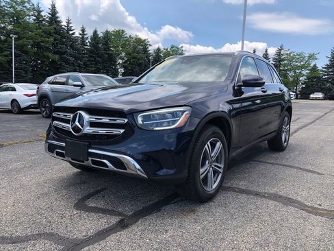 Used 2021 Mercedes-Benz GLC 300 4MATIC w/ Multimedia Package image 3