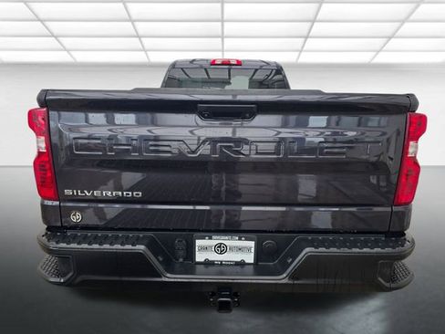 Used 2022 Chevrolet Silverado 1500 W/T w/ WT Value Package image 4