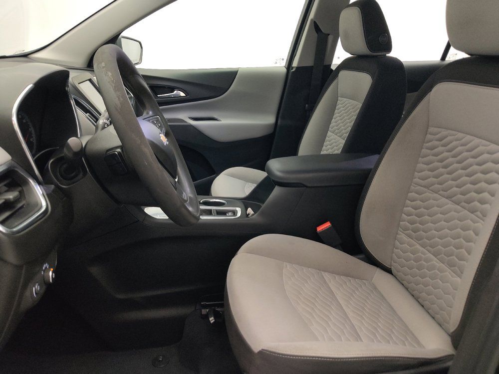 Used 2021 Chevrolet Equinox LS FWD image 17