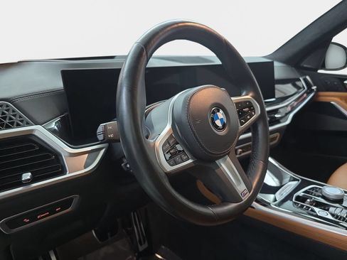 Used 2024 BMW X7 xDrive40i w/ Executive Package AWD/4WD image 19