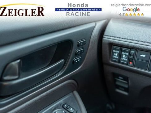 Used 2023 Honda Odyssey EX-L image 18