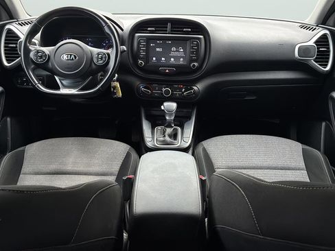 Used 2021 Kia Soul GT-Line FWD image 16