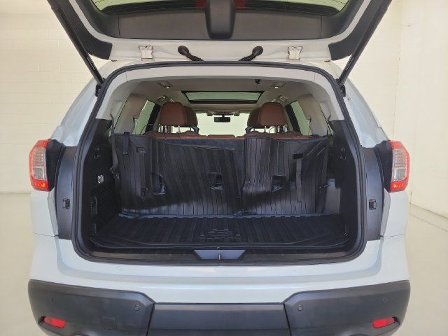 Used 2019 Subaru Ascent Touring AWD/4WD image 11