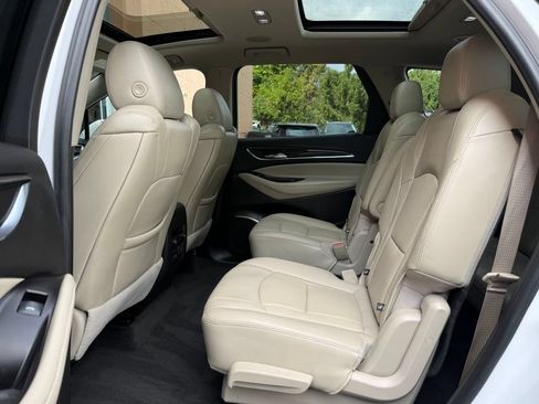 Used 2020 Buick Enclave Premium w/ Sun and Sites Package AWD/4WD image 12