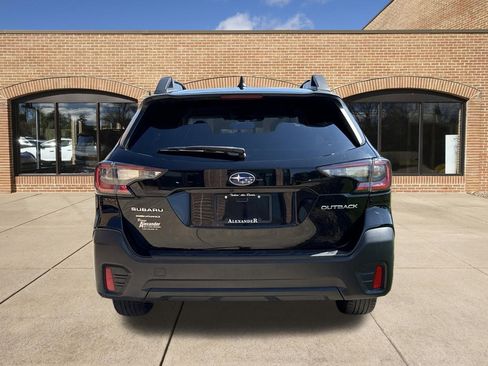Used 2022 Subaru Outback Premium w/ Popular Package #1 AWD/4WD image 4