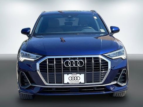 Used 2023 Audi Q3 2.0T Premium AWD/4WD image 3