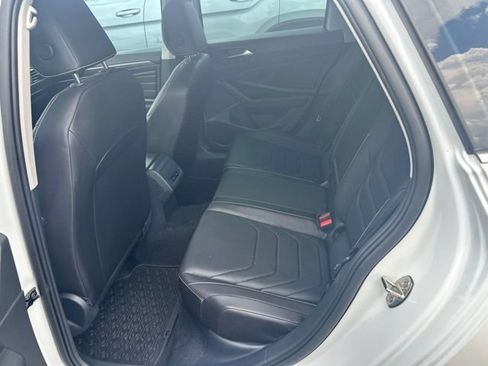 Used 2023 Volkswagen Jetta SEL FWD image 8