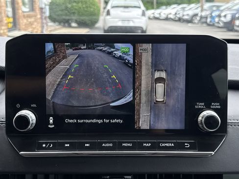 Used 2022 Mitsubishi Outlander SE image 23