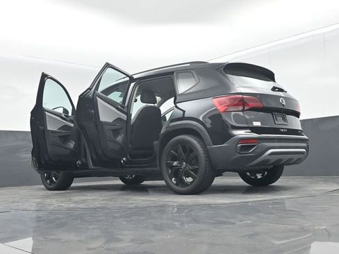 Used 2023 Volkswagen Taos S w/ Driver Assistance Package image 70