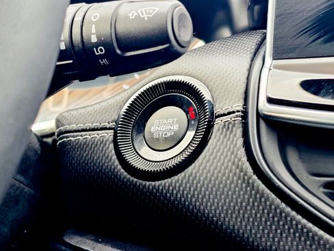 Used 2024 Jeep Compass Latitude w/ Sun and Sound Group image 34