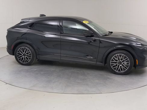 Certified 2025 Ford Mustang Mach-E Premium AWD/4WD image 12