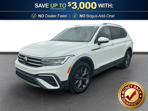 Used 2022 Volkswagen Tiguan SE w/ Panoramic Sunroof Package FWD image 1