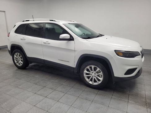 Used 2020 Jeep Cherokee Latitude AWD/4WD image 11