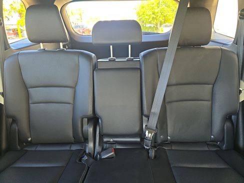 Certified 2023 Honda Passport EX-L image 32