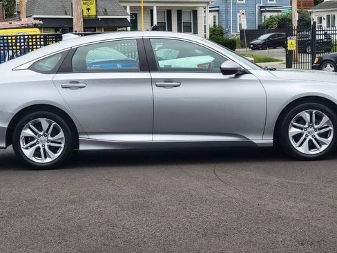 Used 2020 Honda Accord LX image 5