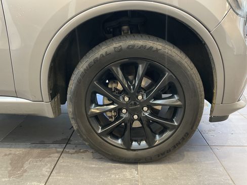 Used 2018 Dodge Durango GT w/ Blacktop Package AWD/4WD image 12