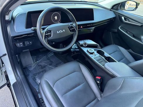 Used 2022 Kia EV6 Wind AWD/4WD image 21