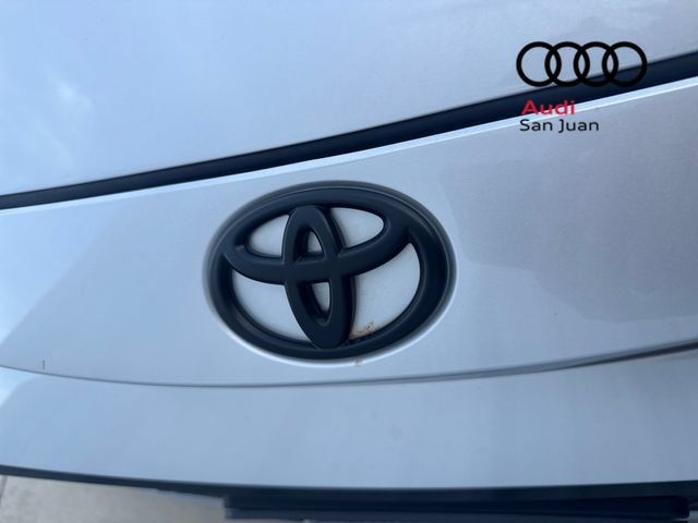 Used 2026 Toyota Corolla SE FWD image 34