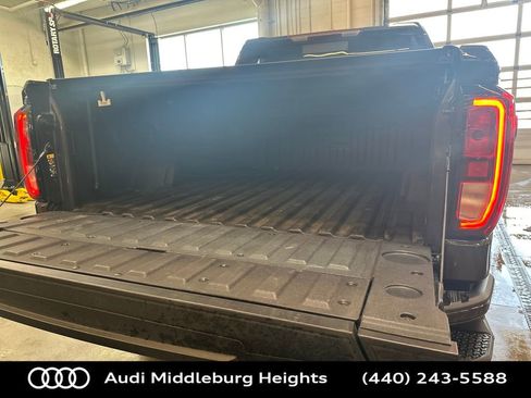 Used 2022 GMC Sierra 1500 Elevation w/ Elevation Premium Package image 25