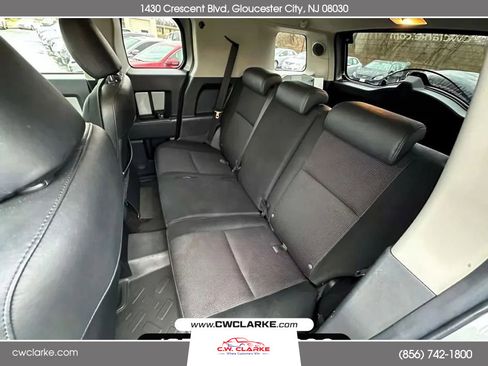 Used 2010 Toyota FJ Cruiser 4WD image 13