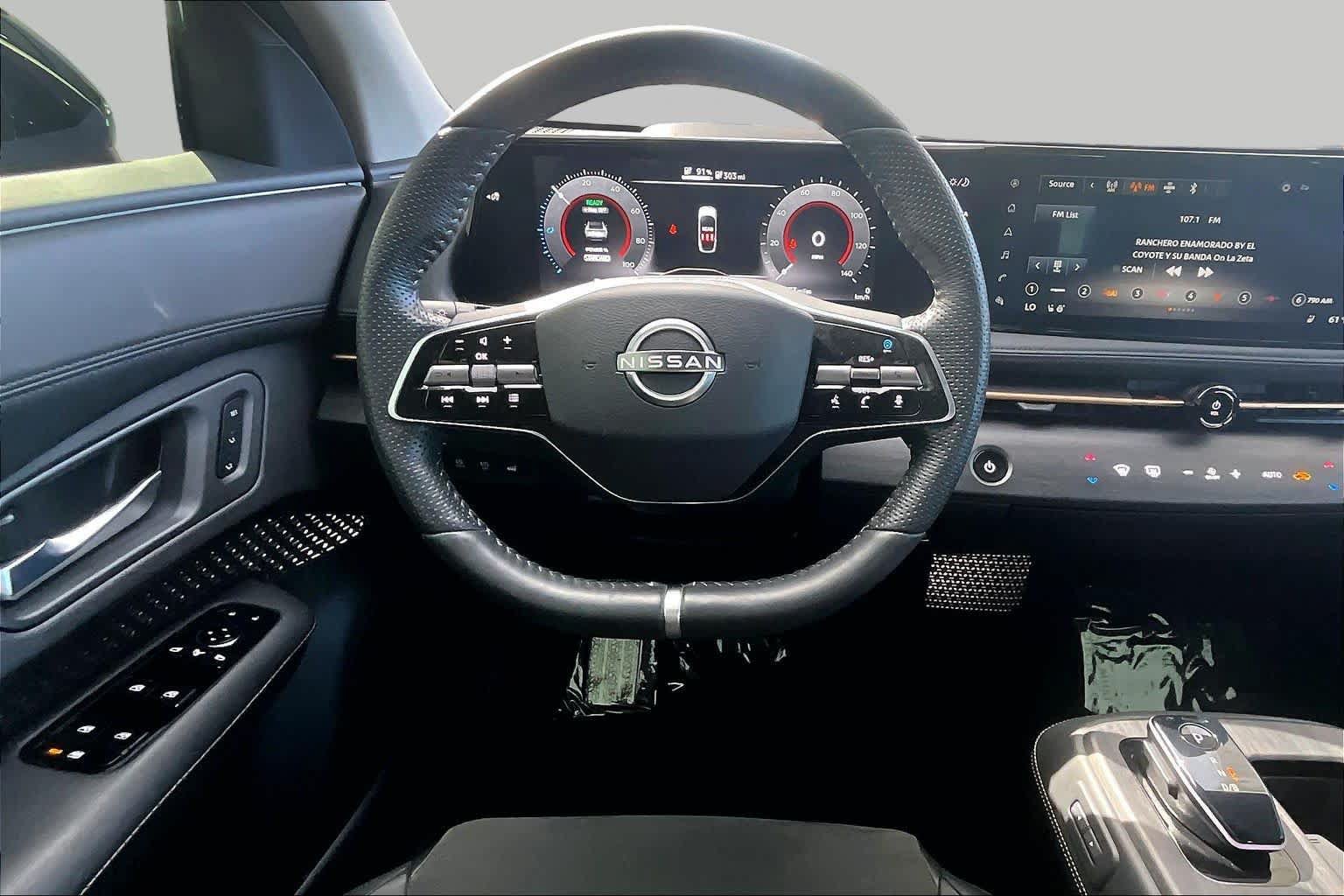 Used 2024 Nissan Ariya FWD image 5
