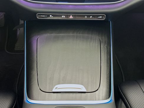 Used 2025 Mercedes-Benz E 450 4MATIC Sedan w/ Night Package image 13