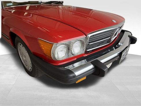 Used 1988 Mercedes-Benz 560 SL image 27