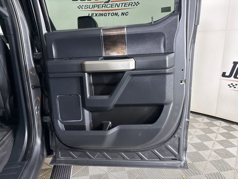 Used 2022 Ford F350 Lariat w/ Lariat Ultimate Package image 24