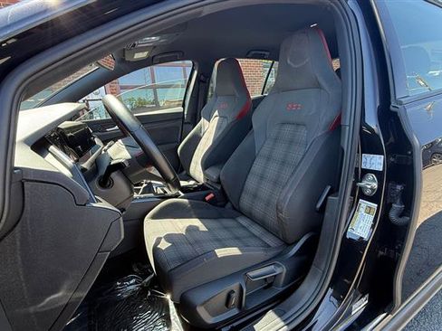 Used 2024 Volkswagen GTI S image 29