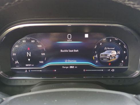 Used 2022 Chevrolet Suburban LT image 39