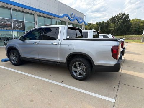 Used 2023 Honda Ridgeline RTL-E image 4