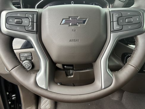 Used 2026 Chevrolet Silverado 1500 RST AWD/4WD image 19