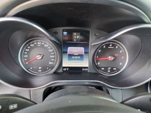 Used 2017 Mercedes-Benz GLC 300 4MATIC image 25
