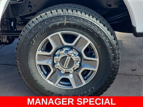 New 2026 Ford F250 Platinum AWD/4WD image 37
