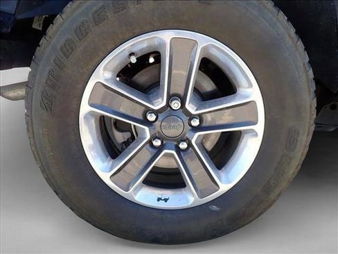 Used 2021 Jeep Wrangler Unlimited Sahara AWD/4WD image 6