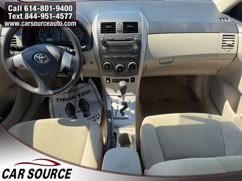 Used 2011 Toyota Corolla LE image 10