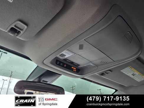 Used 2021 GMC Acadia SLE w/ Driver Convenience Package FWD image 20