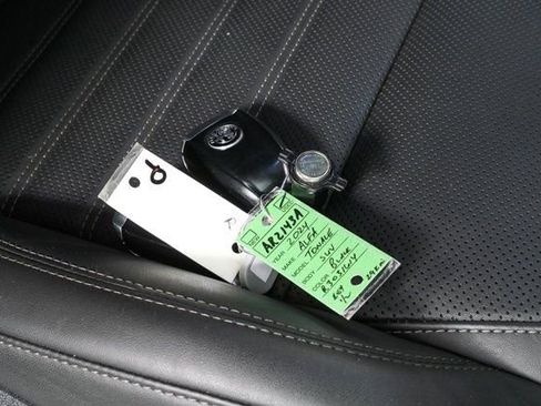 Used 2024 Alfa Romeo Tonale Ti image 40