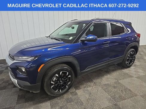 Used 2023 Chevrolet TrailBlazer LT AWD/4WD image 6