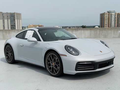 Certified 2024 Porsche 911 Carrera RWD image 7