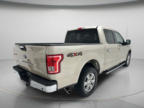 Used 2017 Ford F150 XLT w/ Equipment Group 302A Luxury AWD/4WD image 3