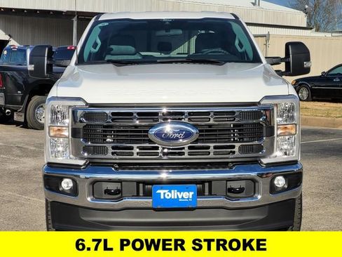 New 2026 Ford F250 XLT w/ FX4 Off-Road Package AWD/4WD image 3