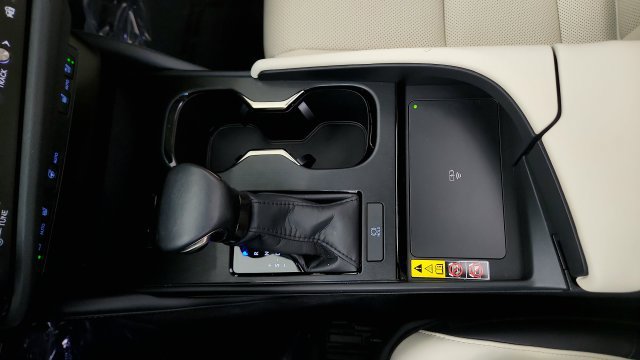 Used 2025 Lexus ES 350 w/ Premium Package FWD image 66