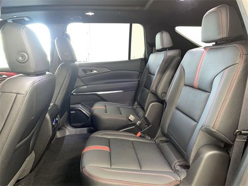 New 2026 Chevrolet Traverse RS image 20