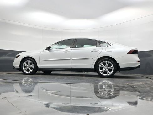 Used 2023 Honda Accord LX image 28