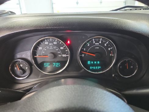 Used 2015 Jeep Wrangler Unlimited Sport w/ Power Convenience Group AWD/4WD image 20