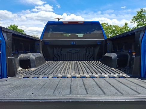 Used 2022 Chevrolet Silverado 1500 Custom Trail Boss AWD/4WD image 28