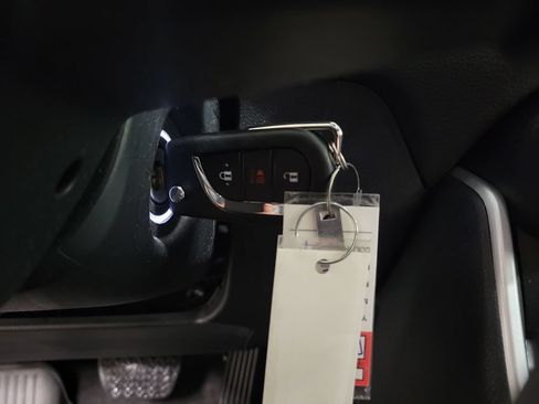 Used 2023 Toyota RAV4 LE AWD/4WD image 21
