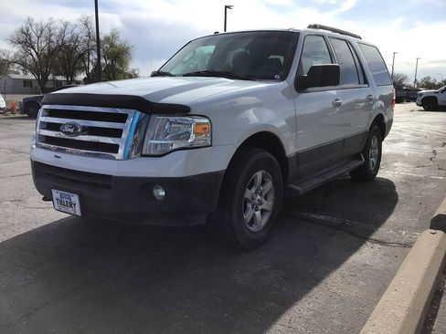 Used 2012 Ford Expedition XL image 3